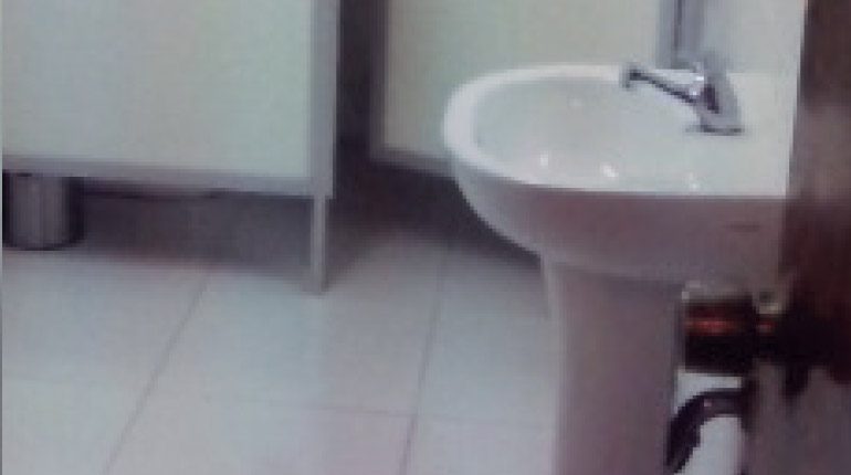 Trabajos de adecuación de batería de SSHH 4to nivel de Ag. Ilo (Moquegua) – Caja Municipal de Ahorro y Créditos Arequip